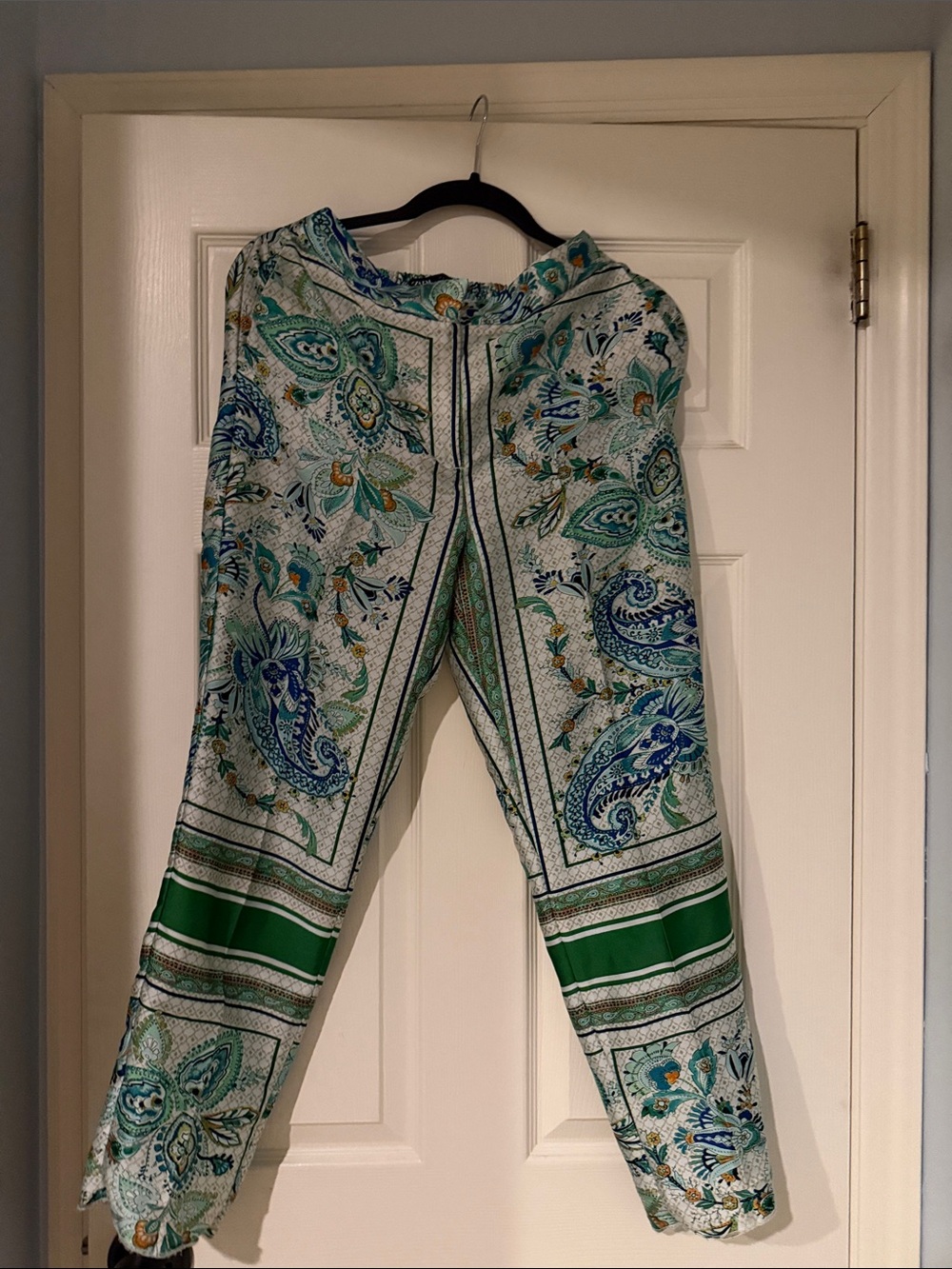Zara Paisley Straight-Leg yacht party, vacation quite luxury rich satin pants